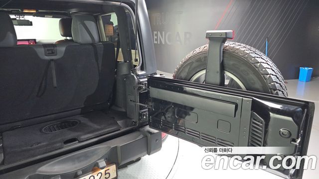 Jeep Wrangler (JK) 3.6 Rubicon 2Door 2017 — фото 19