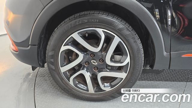 Renault Korea QM3 RE 2015 — фото 5