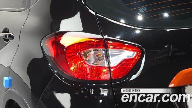 Renault Korea QM3 RE 2015 — фото 23