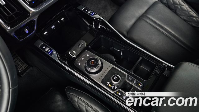 Kia Sorento (IV) Gasoline 2.5T 4WD Gravity 2023 — фото 9