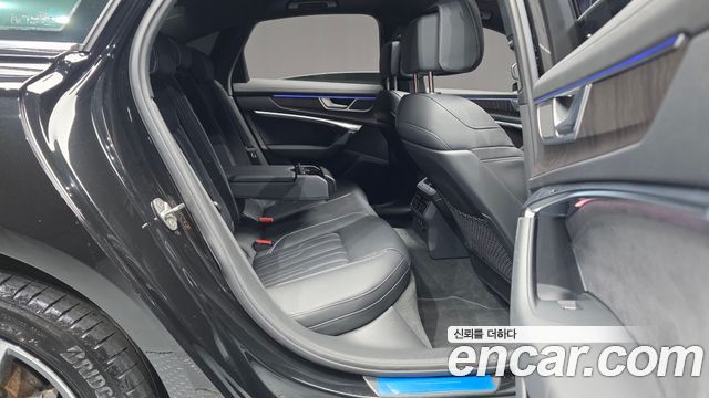 Audi A6 (C8) 45 TFSI Quattro Premium 2022 — фото 11