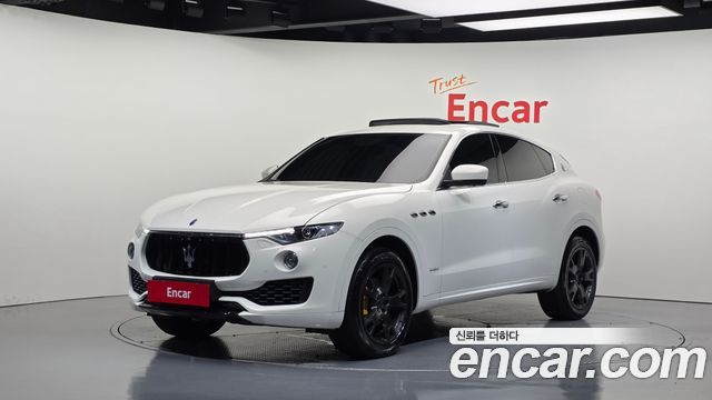 Maserati Levante 3.0 AWD