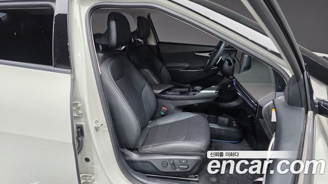 Kia EV6 Long Range 4WD Earth 2023 — фото 26