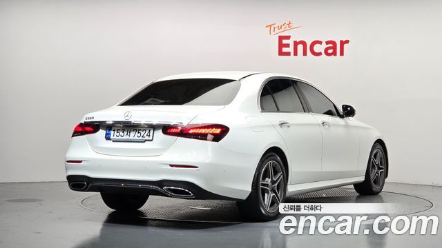 Mercedes-Benz E-Class (W213) E250 AMG Line 2023 — фото 2