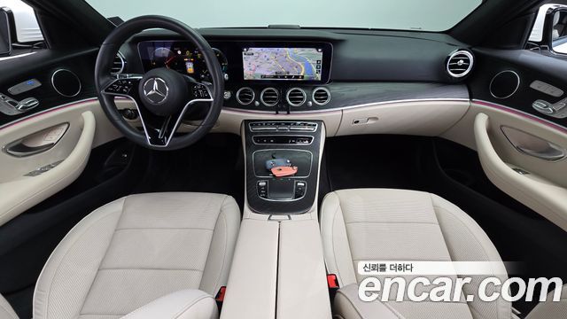 Mercedes-Benz E-Class (W213) E250 AMG Line 2023 — фото 7
