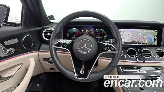 Mercedes-Benz E-Class (W213) E250 AMG Line 2023 — фото 16