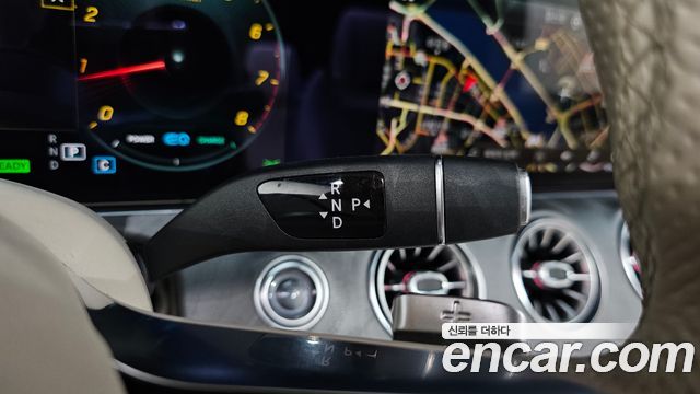 Mercedes-Benz E-Class (W213) E450 4MATIC Cabriolet 2022 — фото 9
