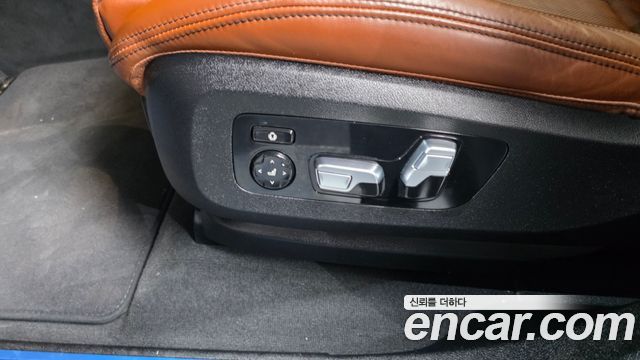 BMW X6 (G06) xDrive40d M Sport Online Exclusive 2022 — фото 31