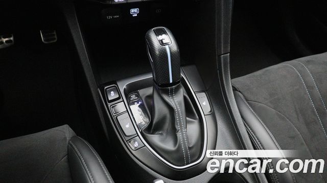Hyundai Veloster (JS) 2.0 N 2021 — фото 15