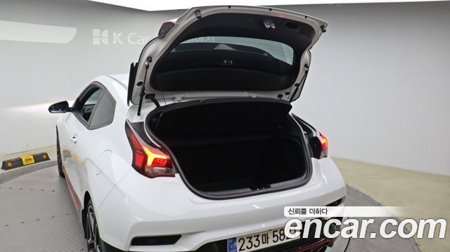 Hyundai Veloster (JS) 2.0 N 2021 — фото 22