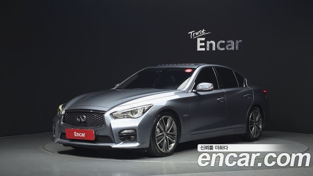 Infiniti Q50 3.5 Hybrid Essence