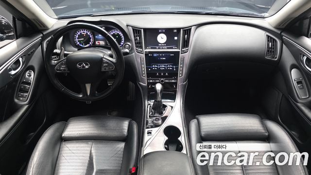 Infiniti Q50 3.5 Hybrid Essence 2015 — фото 7