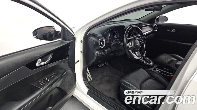 Kia K3 (II) 1.6 Prestige 2024 — фото 11