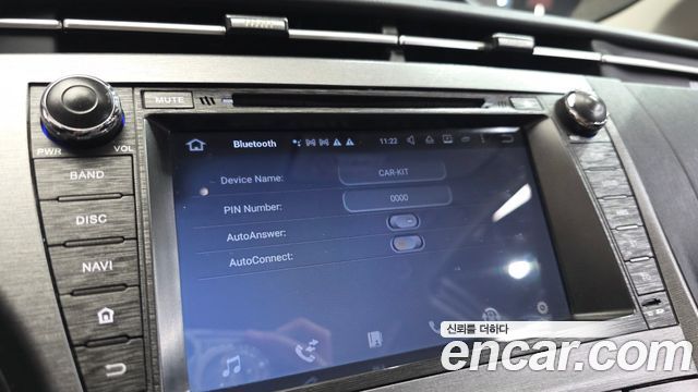 Toyota Prius 1.8 E 2015 — фото 18