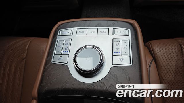 Genesis G80 (RG3) Gasoline 3.5 Turbo AWD 2023 — фото 20