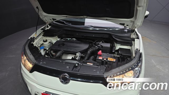 KG Mobility (SsangYong) Tivoli Diesel LX 2WD 2017 — фото 6