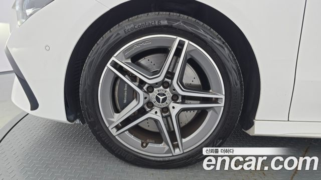 Mercedes-Benz CLA-Class (C118) CLA250 4MATIC 2024 — фото 5