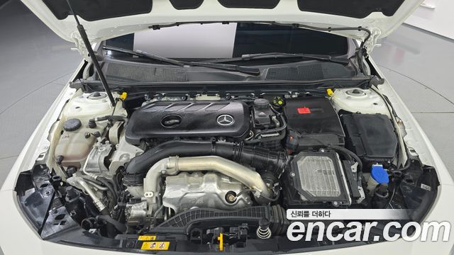 Mercedes-Benz CLA-Class (C118) CLA250 4MATIC 2024 — фото 6
