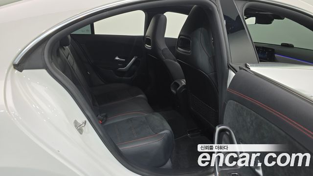 Mercedes-Benz CLA-Class (C118) CLA250 4MATIC 2024 — фото 11