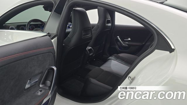 Mercedes-Benz CLA-Class (C118) CLA250 4MATIC 2024 — фото 12