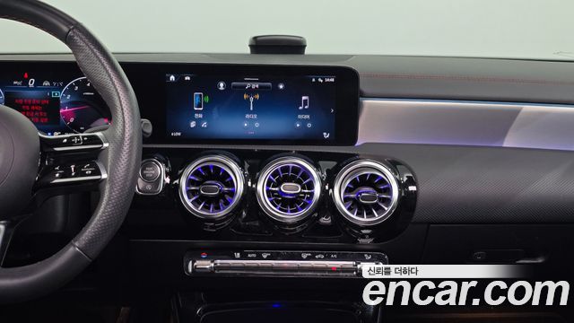 Mercedes-Benz CLA-Class (C118) CLA250 4MATIC 2024 — фото 15