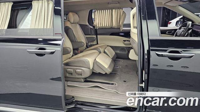 Kia Carnival (IV) Gasoline 7-Seater Hi-Limousine Signature 2021 — фото 12