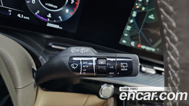 Kia Carnival (IV) Gasoline 7-Seater Hi-Limousine Signature 2021 — фото 18