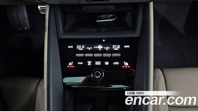 Porsche Macan EV 4S 2025 — фото 37
