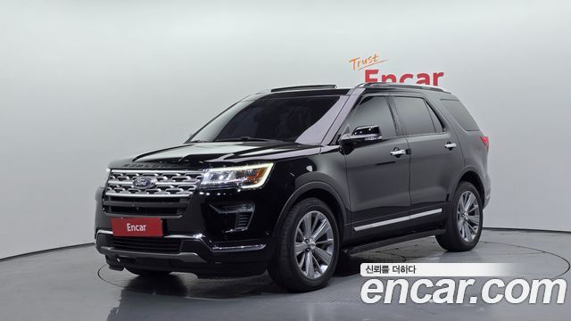 Ford Explorer 2.3 Limited 4WD 5th
