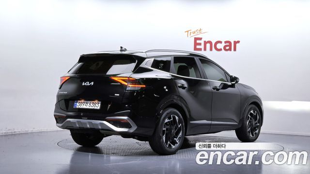 Kia Sportage (V) Diesel 2.0 4WD Prestige 2022 — фото 2
