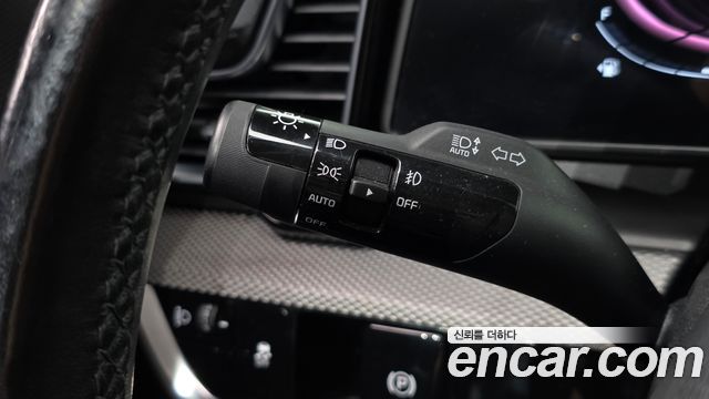 Kia Sportage (V) Diesel 2.0 4WD Prestige 2022 — фото 33