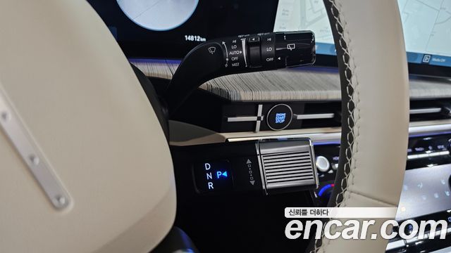 Hyundai Santa Fe (MX5) Gasoline 2.5T 2WD Calligraphy 2025 — фото 9