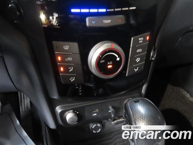 KG Mobility (SsangYong) Tivoli Air Diesel IX 2WD 2016 — фото 7