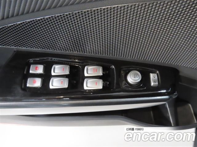KG Mobility (SsangYong) Tivoli Air Diesel IX 2WD 2016 — фото 16