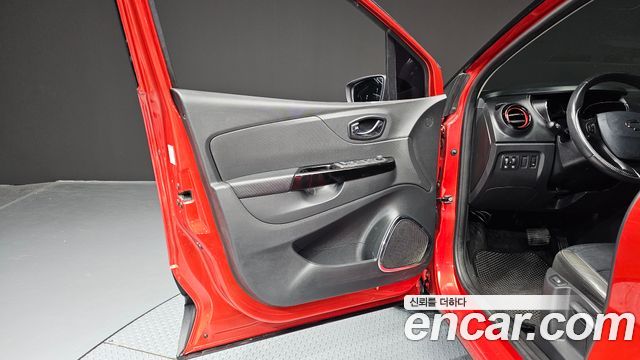 Renault Korea QM3 RE Signature 2015 — фото 24