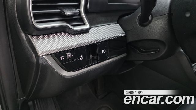 Kia Sportage (V) Diesel 2.0 2WD Trendy 2022 — фото 18