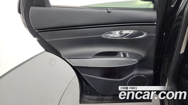 Genesis Electrified (GV70) e-AWD 2022 — фото 25