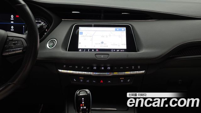 Cadillac XT4 2.0 Sport AWD 2021 — фото 14