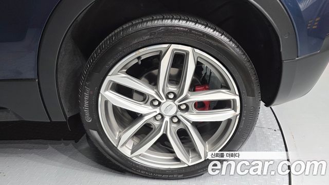 Cadillac XT4 2.0 Sport AWD 2021 — фото 21
