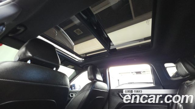 Jeep Compass (II) S 2.4 AWD 2022 — фото 18