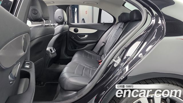 Mercedes-Benz C-Class (W205) C200 Avantgarde 2018 — фото 12