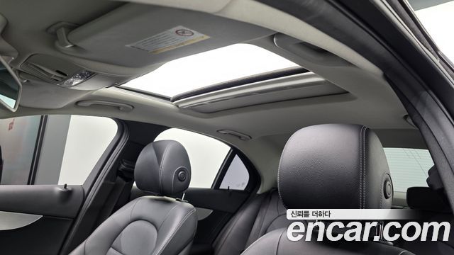 Mercedes-Benz C-Class (W205) C200 Avantgarde 2018 — фото 31