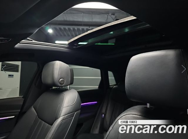 Audi e-tron 55 Quattro 2022 — фото 18