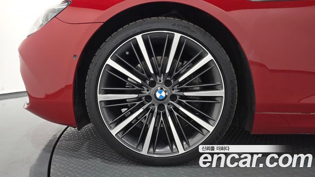 BMW 6 Series (F12) 650i Convertible 2017 — фото 5