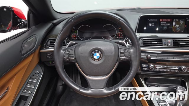 BMW 6 Series (F12) 650i Convertible 2017 — фото 13