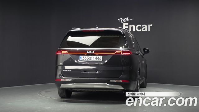 Kia Carnival (IV) Gasoline 7-Seater Signature 2023 — фото 4