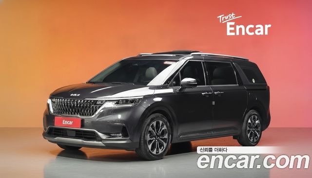 Kia Carnival (IV) Gasoline 7-Seater Signature 2023 — фото 1