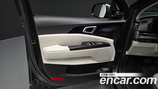 Kia Carnival (IV) Gasoline 7-Seater Signature 2023 — фото 24