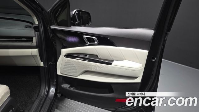 Kia Carnival (IV) Gasoline 7-Seater Signature 2023 — фото 25