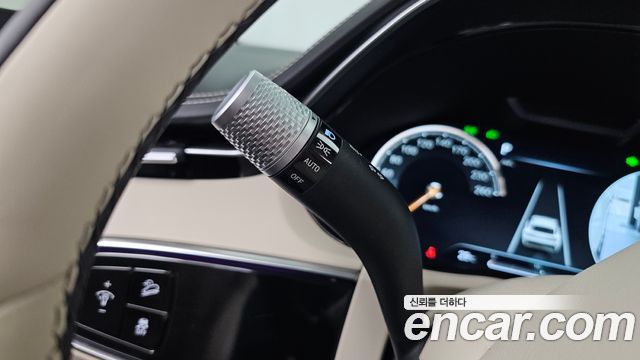 Genesis GV70 2.5T Gasoline AWD 2023 — фото 30